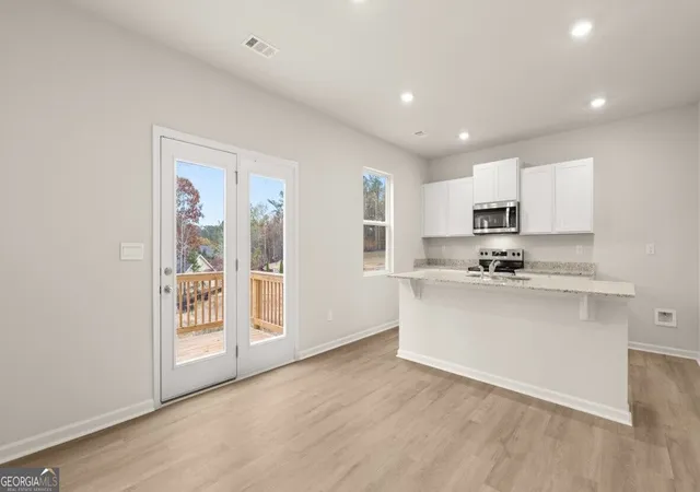 Photo 3 of Single family home for sale at 4431 Manor Hill Dr, Union City, GA 30291 | MLS# 10830547 | Listing updated on 2026-10-09