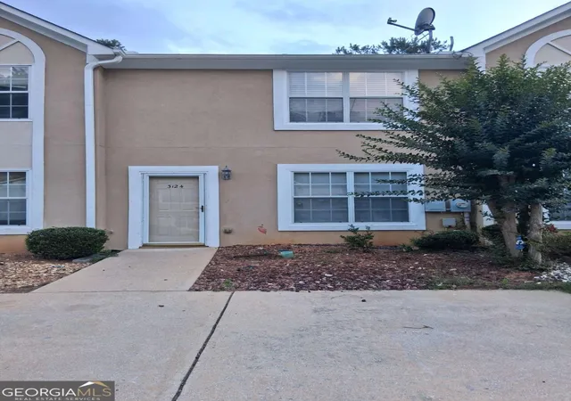 1st image of 3124 Fields Dr, Lithonia, GA 30038 | MLS# 10784807