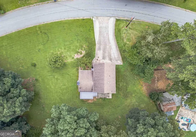 Photo 3 of Sale Pending at 110 Whisper Way, Dacula, GA 30019 | MLS# 10811892 | Listing updated on 2026-09-14