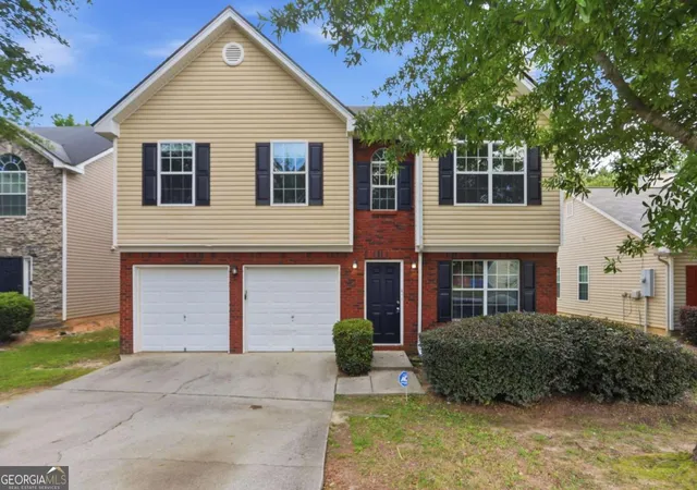 Photo 1 of Single family home for sale at 2545 Carolina Rdg, Riverdale, GA 30296 | MLS# 10825026 | Listing updated on 2026-08-27