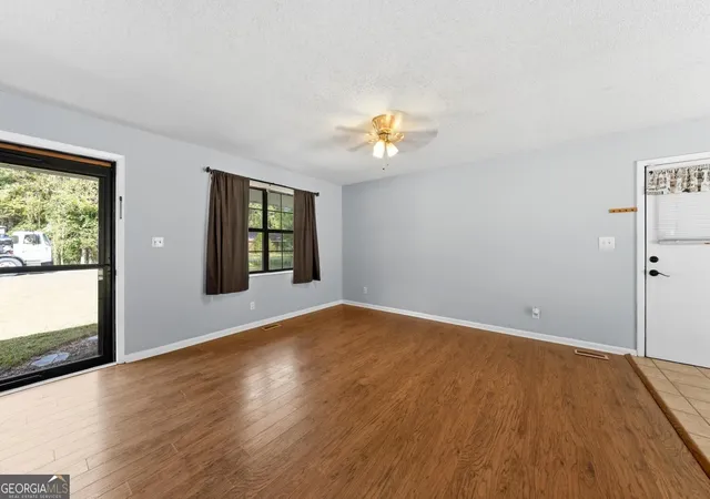 Photo 2 of Sale Pending at 402 Frank Satterfield Rd, Perry, GA 31069 | MLS# 10827916 | Listing updated on 2026-08-29
