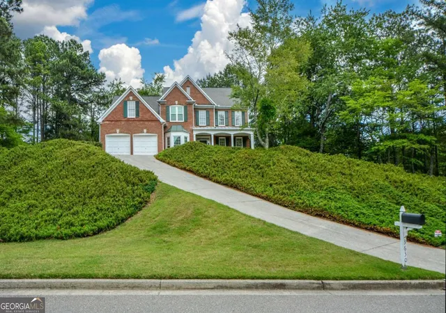 Photo 3 of Single family home for sale at 3630 Coldwater Ct, Cumming, GA 30041 | MLS# 10764269 | Listing updated on 2026-09-09