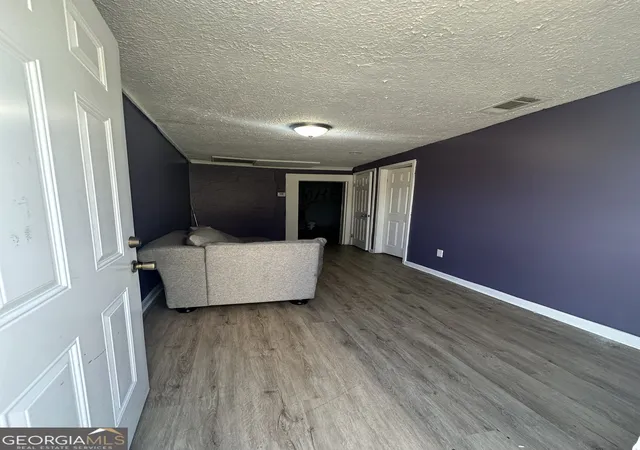 5th image of 1675 Oak St Ne, Conyers, GA 30012 | MLS# 10792963