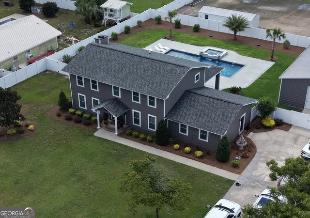 2nd image of 712 Old Waynesville Rd, Jesup, GA 31546 | MLS# 10811636