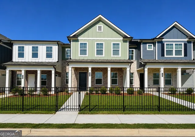 Photo 1 of Townhouse for sale at 3283 Lake Carlton Rd #LOT 15, Loganville, GA 30052 | MLS# 10818298 | Listing updated on 2026-08-26
