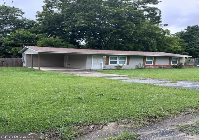Photo 3 of Single family home for sale at 4315 Elkan Ave, Macon, GA 31206 | MLS# 10807635 | Listing updated on 2026-09-18