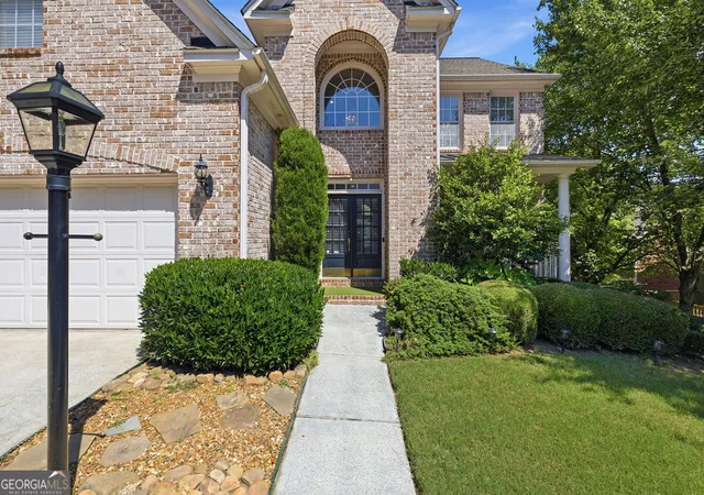 Photo 2 of Single family home for sale at 1318 Village Ter Ct, Atlanta, GA 30338 | MLS# 10777144 | Listing updated on 2026-06-19