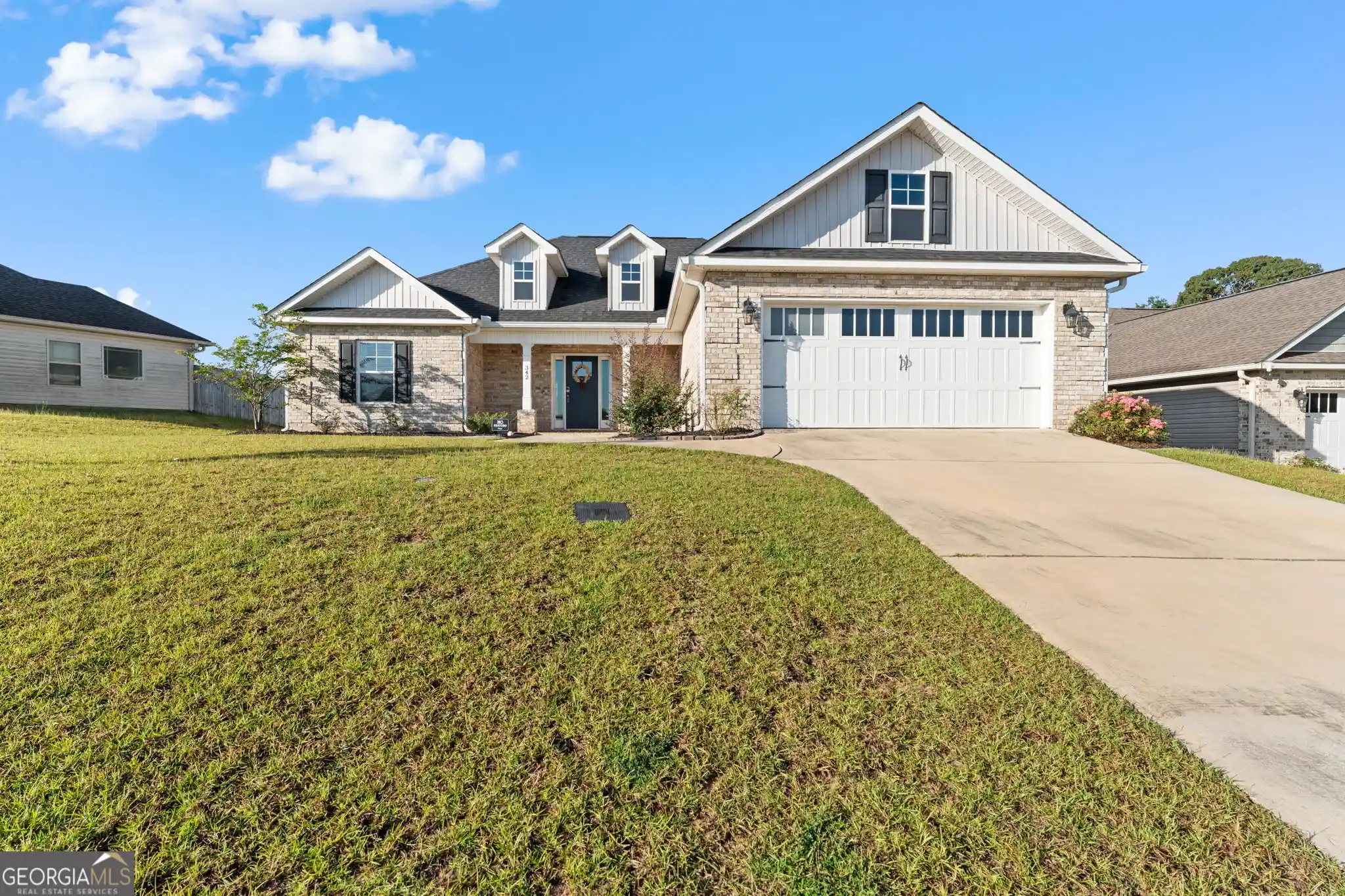 Photo 1 of Single family home for sale at 342 Crk Ridge Dr, Warner Robins, GA 31088 | MLS# 10869327 | Listing updated on 2026-10-22