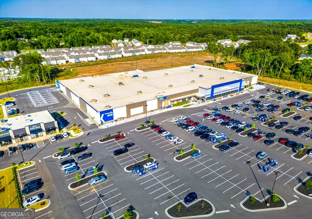Photo 30 of Townhouse for sale at 252 Regent Park, Hoschton, GA 30548 | MLS# 10739093 | Listing updated on 2026-08-13