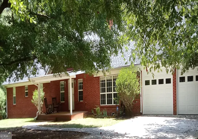 Photo 2 of Single family home for sale at 5478 Flakes Ml Rd, Ellenwood, GA 30294 | MLS# 10642017 | Listing updated on 2026-09-17