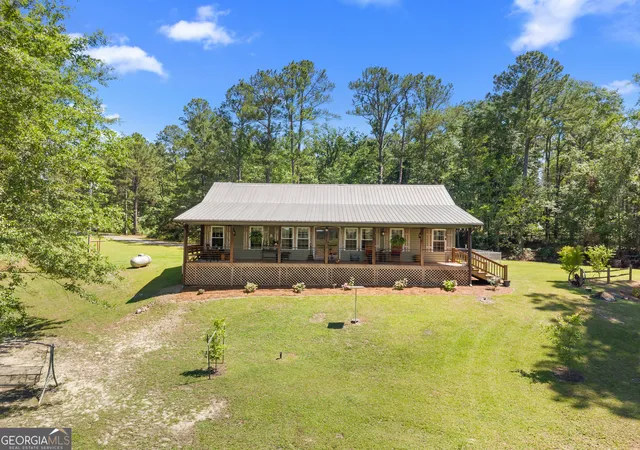 Homes for sale in Portal, GA | 418 Oglesby Pond Ln, Portal, GA 30450 | MLS# 10654144