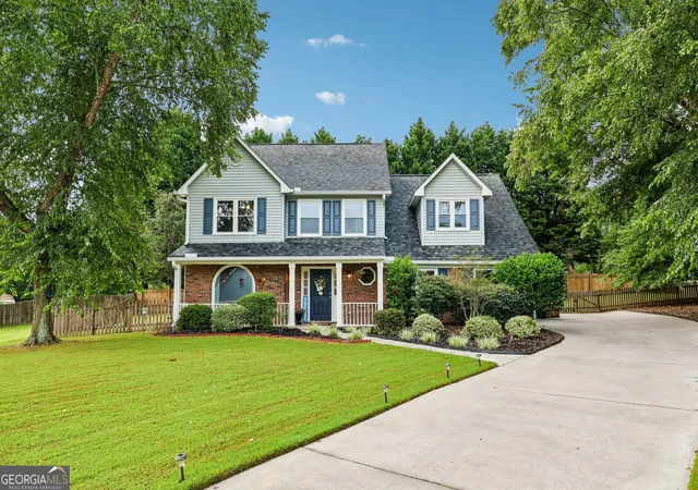 1st image of 2362 Dover Ln, Snellville, GA 30078 | MLS# 10826371