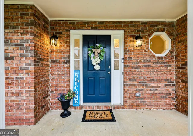 3rd image of 2362 Dover Ln, Snellville, GA 30078 | MLS# 10826371