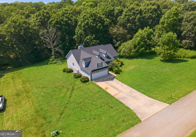 Homes for sale in Mount Airy, GA | 208 Stonington Dr, Mount Airy, GA 30563 | MLS# 10799256