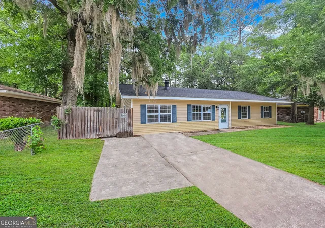 Photo 3 of Single family home for sale at 514 Heritage Dr, Hinesville, GA 31313 | MLS# 10763139 | Listing updated on 2026-09-14