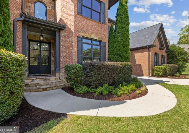 Photo 2 of Mansion for sale at 4824 Deer Creek Ct, Flowery Branch, GA 30542 | MLS# 10833759 | Listing updated on 2026-10-02