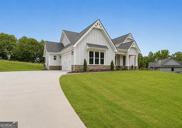 4th image of 77 Maney Dr, Statham, GA 30666 | MLS# 10731268