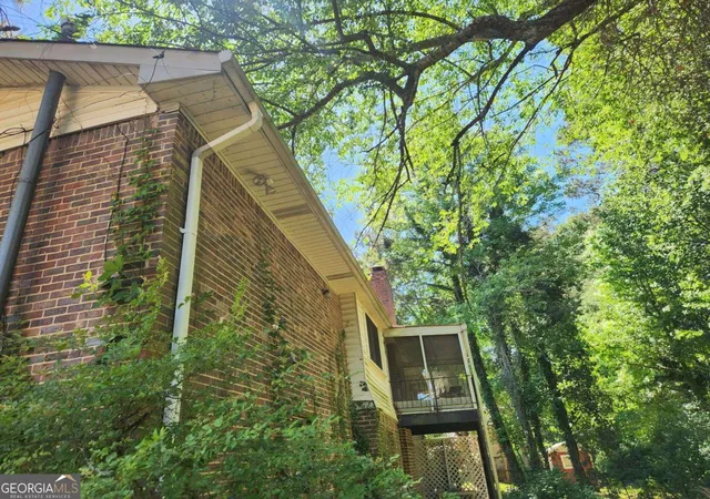 Photo 3 of Single family home for sale at 3145 Hazelwood Dr Sw, Atlanta, GA 30311 | MLS# 10758769 | Listing updated on 2026-10-12