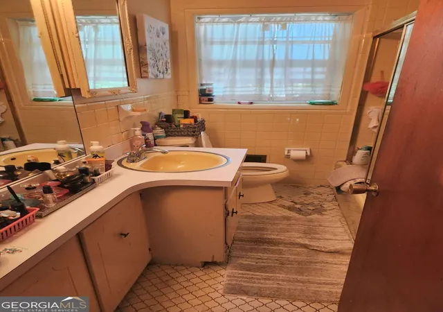 Photo 4 of Single family home for sale at 3145 Hazelwood Dr SW, Atlanta, GA 30311 | MLS# 10758769 | Listing updated on 2026-10-22