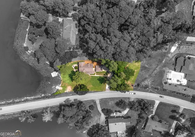 Photo 2 of Single family home for sale at 3208 Lake Jodeco Rd, Jonesboro, GA 30236 | MLS# 10809117 | Listing updated on 2026-09-18