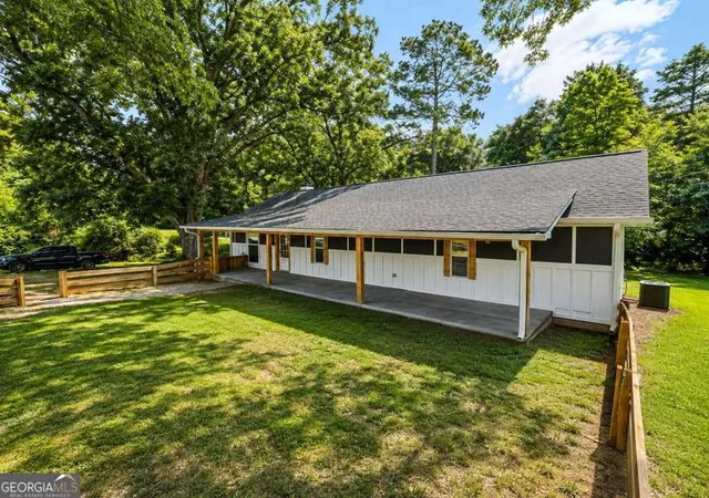 Photo 2 of Sale Pending at 4117 Mason Creek Rd, Winston, GA 30187 | MLS# 10821870 | Listing updated on 2026-08-21