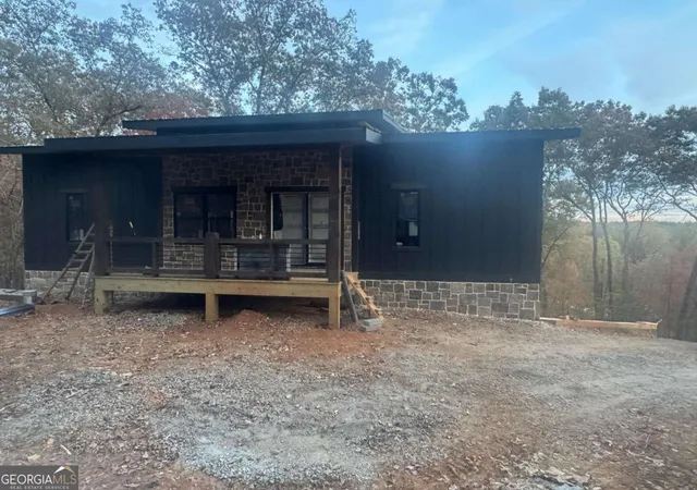 Photo 4 of Sale Pending at 195 Wolf Creek Mountain Rd, Mineral Bluff, GA 30559 | MLS# 10631989 | Listing updated on 2026-02-27
