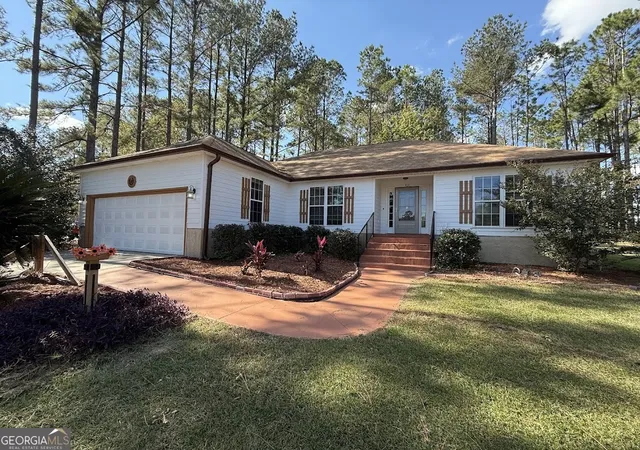3rd image of 3833 Chris Circle, Valdosta, GA 31605 | MLS# 10637190