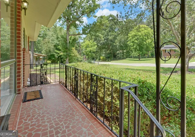 Photo 3 of Single family home for sale at 60 Kelsey Dr, Hartwell, GA 30643 | MLS# 10735678 | Listing updated on 2026-09-19