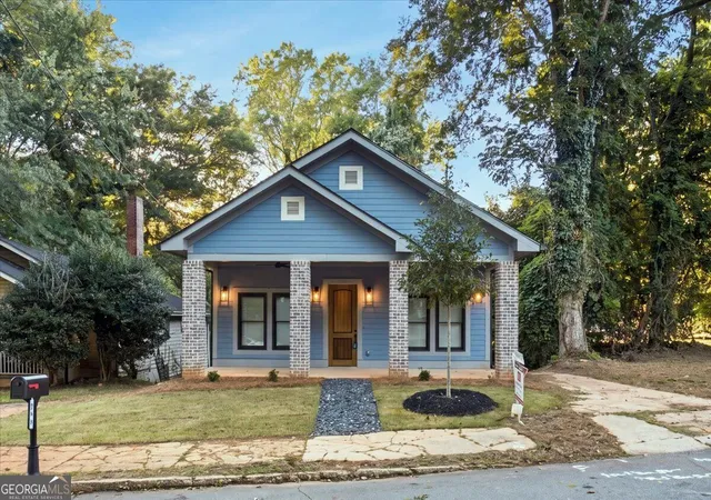Single family home for sale at 369 Hopkins St SW, Atlanta, GA 30310 | MLS# 10850627