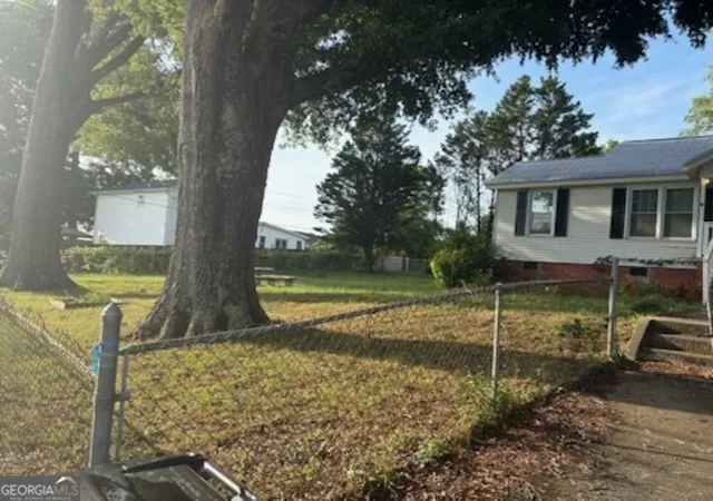 3rd image of 3 W 1st Street, Aragon, GA 30104 | MLS# 10803299