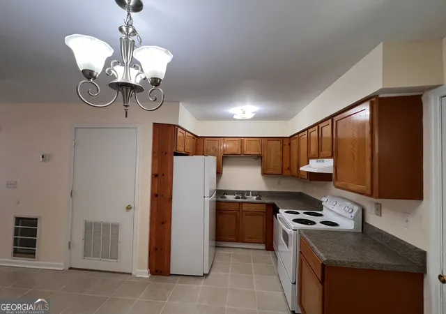 5th image of 2674 Evans Mill Dr, Lithonia, GA 30058 | MLS# 10725824