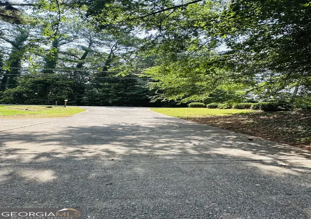 23rd image of 177 Old Rosser Rd, Lilburn, GA 30047 | MLS# 10799177