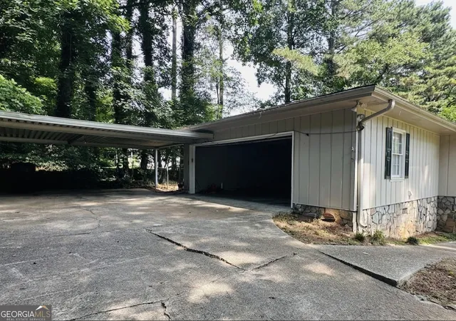 Photo 3 of Single family home for sale at 177 Old Rosser Rd, Lilburn, GA 30047 | MLS# 10799177 | Listing updated on 2026-09-05