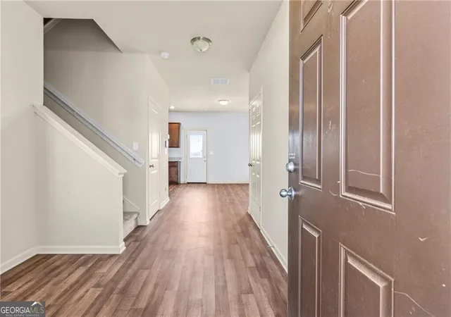 Photo 3 of Single family home for sale at 337 Darling Ln, Pendergrass, GA 30567 | MLS# 10818167 | Listing updated on 2026-09-26