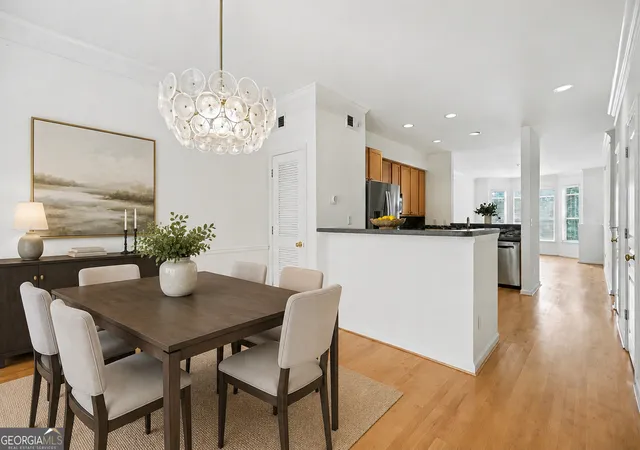 Photo 4 of Townhouse for sale at 375 Highland Ave NE #404, Atlanta, GA 30312 | MLS# 10793597 | Listing updated on 2026-09-18