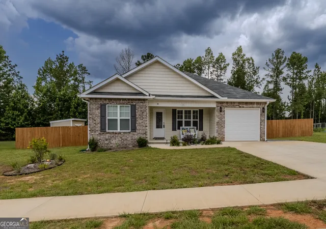 1st image of 150 Long Pines Cir, East Dublin, GA 31027 | MLS# 10787760