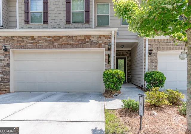 Photo 2 of Townhouse for sale at 2463 Shetley Creek Dr, Norcross, GA 30071 | MLS# 10802160 | Listing updated on 2026-09-17