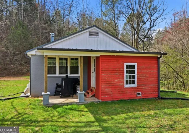 1st image of 229 Seth Hyatt Rd, Ellijay, GA 30540 | MLS# 10714998