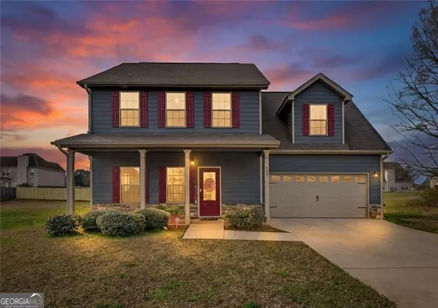 Homes for sale in Griffin, GA | 131 Bramble Wy, Griffin, GA 30224 | MLS# 10797691
