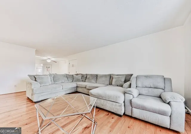 Photo 2 of Condo for sale at 6700 Roswell Rd #24E, Sandy Springs, GA 30328 | MLS# 10774771 | Listing updated on 2026-08-15