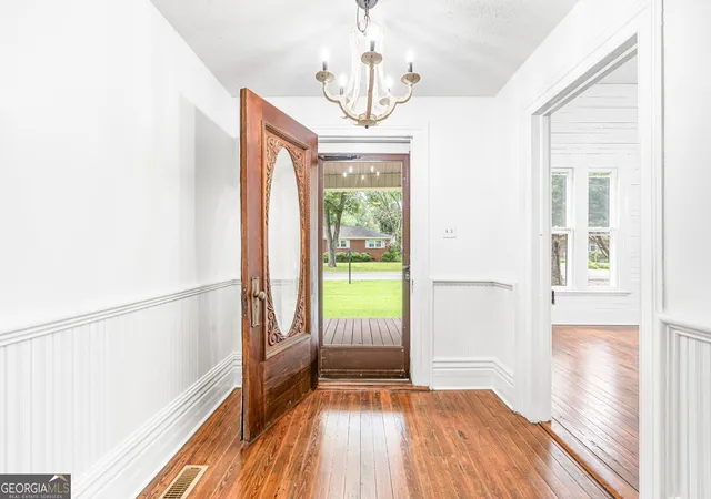 Photo 4 of Single family home for sale at 106 Howard St, Byron, GA 31008 | MLS# 10809921 | Listing updated on 2026-09-12