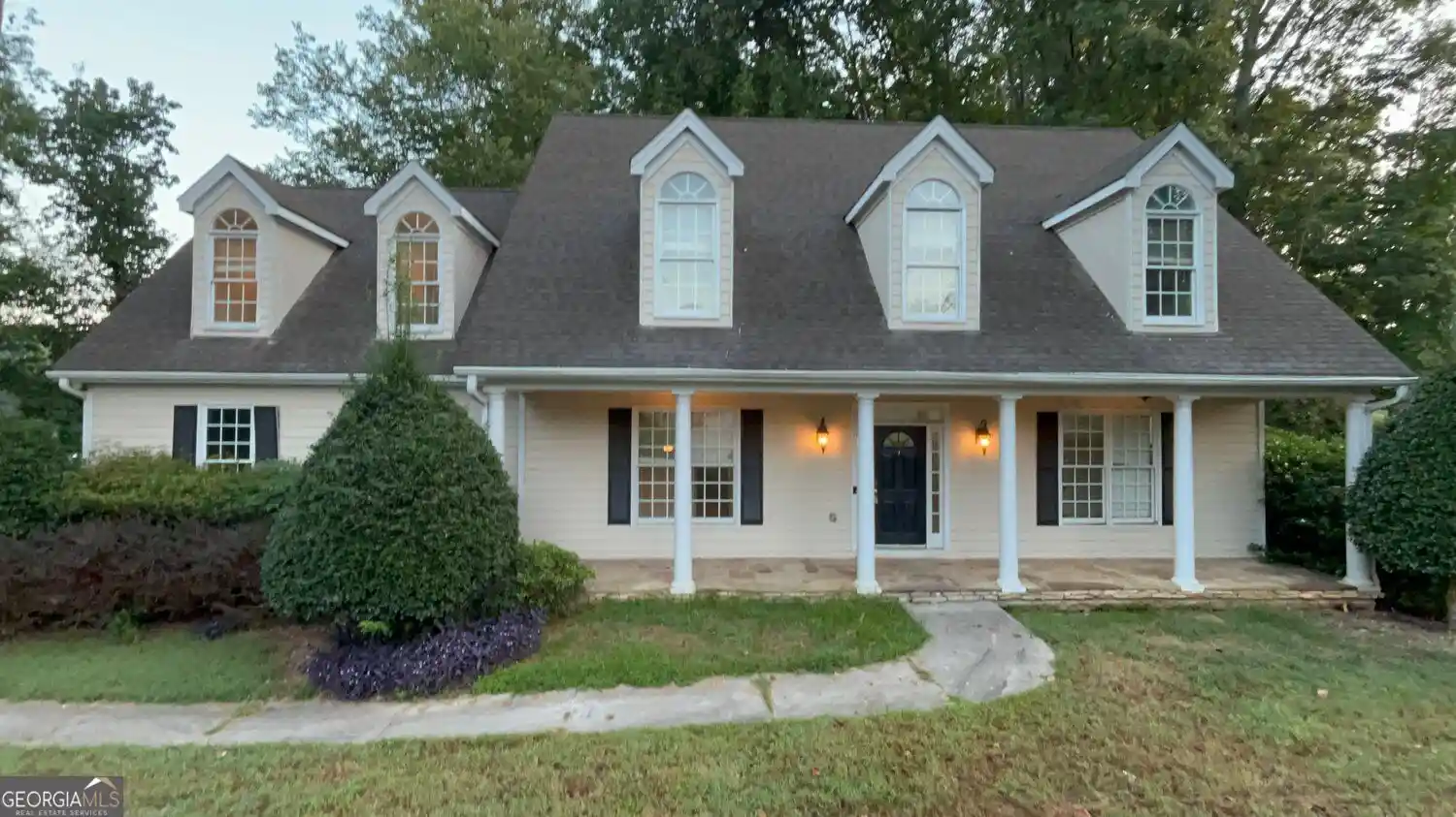 Single family home for sale at 2260 Misty Oaks Dr, Buford, GA 30519 | MLS# 10868908