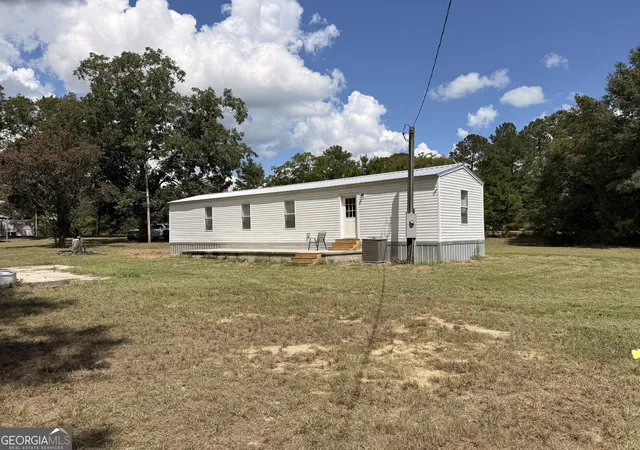 Photo 3 of Sale Pending at 1890 Brewton Lovett Rd, East Dublin, GA 31027 | MLS# 10836687 | Listing updated on 2026-09-05