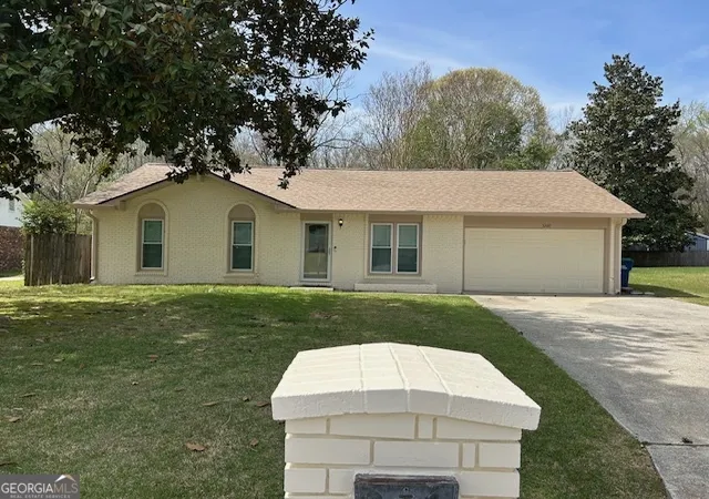 Photo 2 of Single family home for sale at 3260 Valley Bend Rd S, Atlanta, GA 30349 | MLS# 10614685 | Listing updated on 2026-07-10