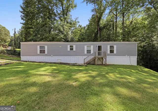 Homes for sale in Lavonia, GA | 739 Ridgeview Dr, Lavonia, GA 30553 | MLS# 10800745