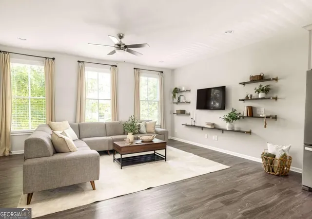 Photo 3 of Townhouse for sale at 753 Se Hamilton Cir, Atlanta, GA 30312 | MLS# 10830435 | Listing updated on 2026-09-04