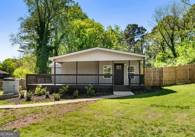 Photo 2 of Single family home for sale at 8859 Thomas Rd, Jonesboro, GA 30238 | MLS# 10829399 | Listing updated on 2026-09-03