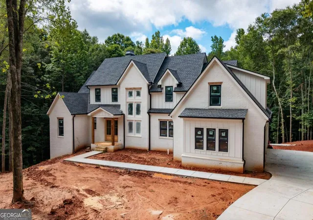 Photo 2 of Single family home for sale at 242 Carriage Ave, Jefferson, GA 30549 | MLS# 10796597 | Listing updated on 2026-09-11