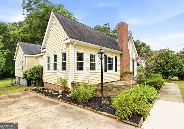 Photo 2 of Sale Pending at 664 Bieze, Griffin, GA 30224 | MLS# 10809459 | Listing updated on 2026-09-10