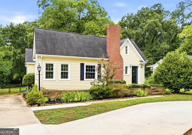 Photo 3 of Sale Pending at 664 Bieze, Griffin, GA 30224 | MLS# 10809459 | Listing updated on 2026-09-10